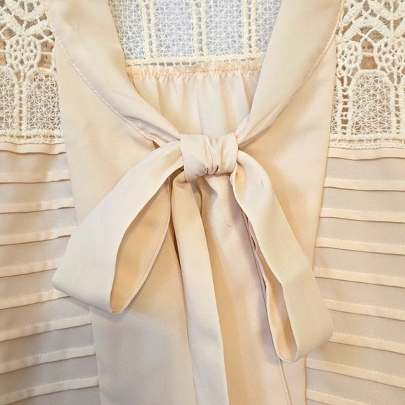 ADIVA, Blouse, Top, Shirt, Lg, Elegant, Cream, Ivory, Lace, Button cuffs, Pleats - Picture 6 of 13